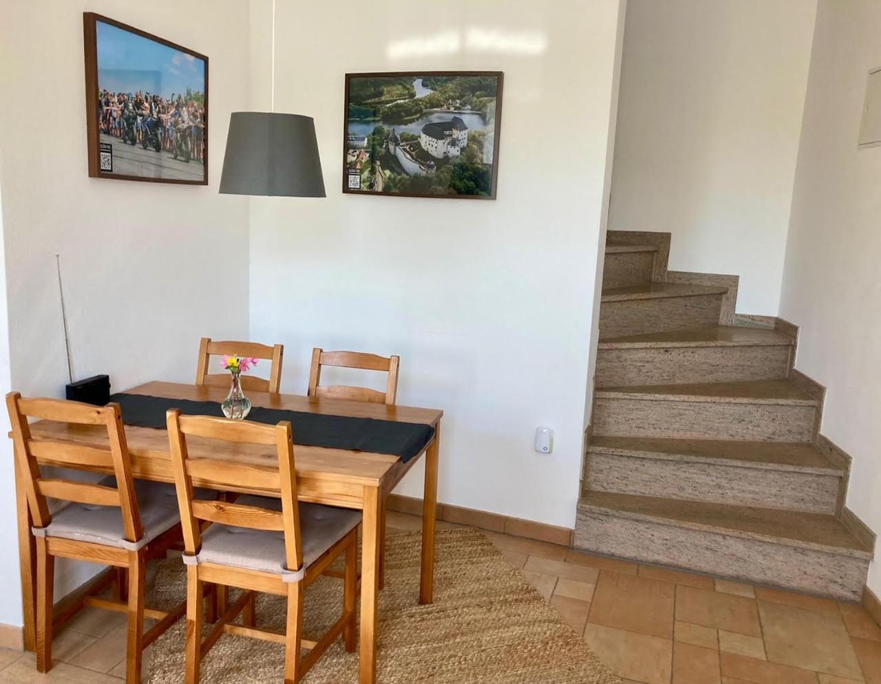 Pension Und Ferienwohnung Am Teich Schleiz Eksteriør bilde