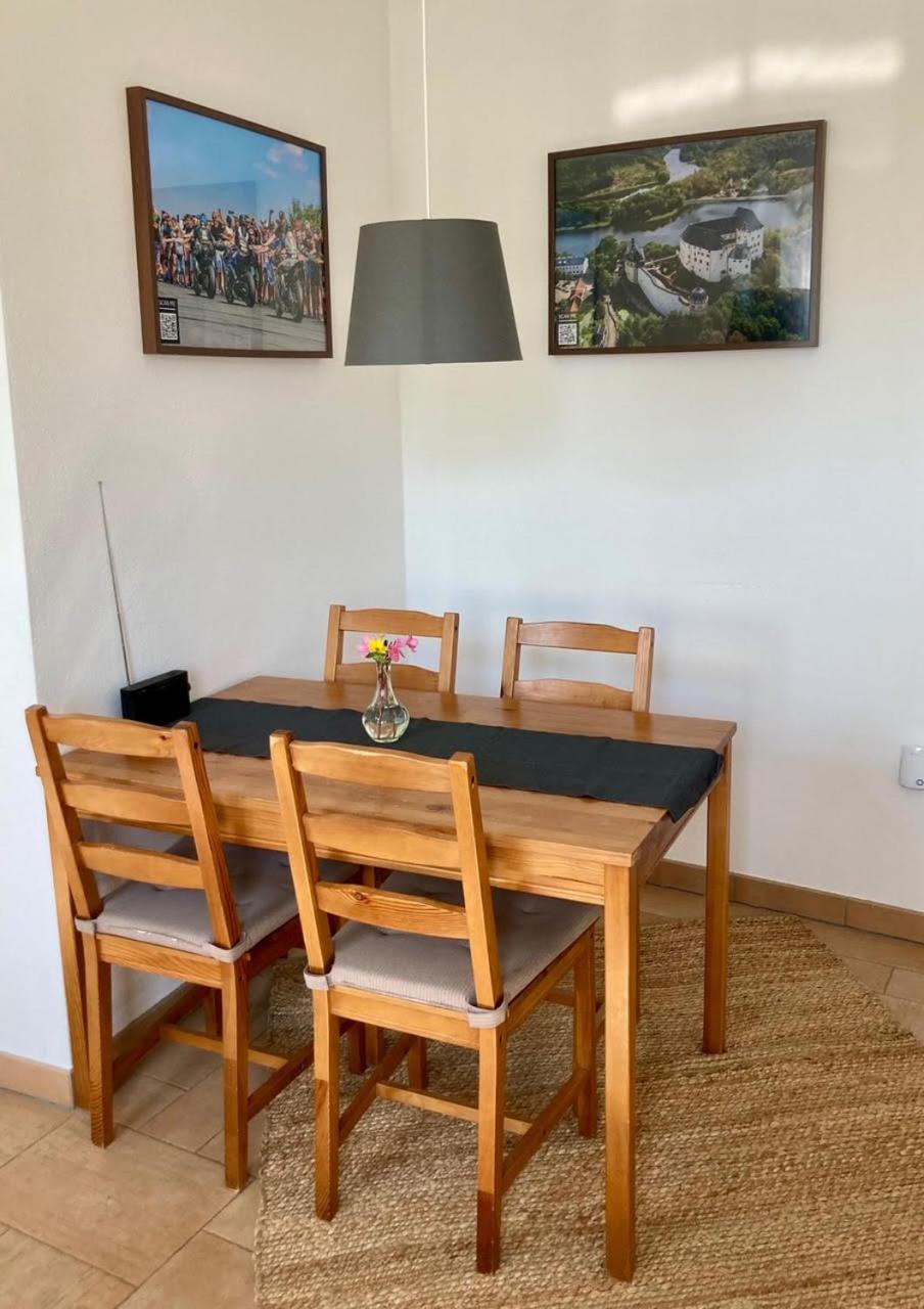 Pension Und Ferienwohnung Am Teich Schleiz Eksteriør bilde